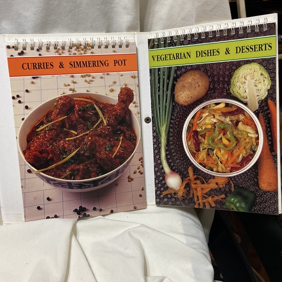 Indian Foods Cookbook Bundle: The Indian Menu & Healthy Indian Kitchen - Picture 9 of 14